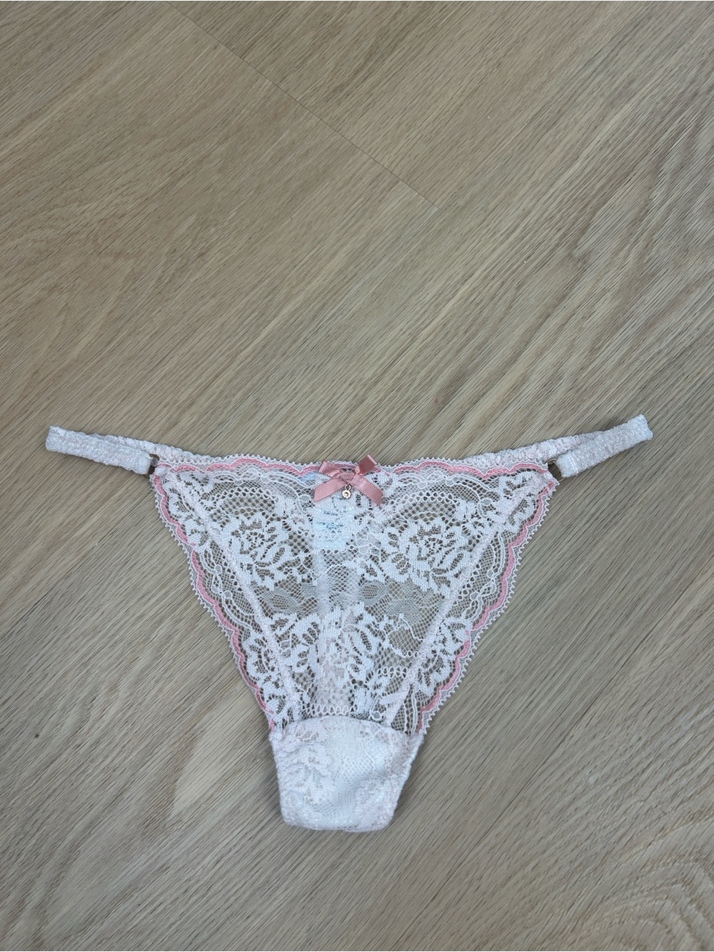 Eberjey Lace Thong Panty S